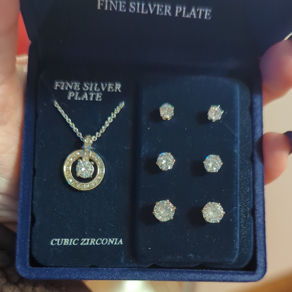 Craft Fine Silver Plate Necklace Set with Cubic Zirconia
